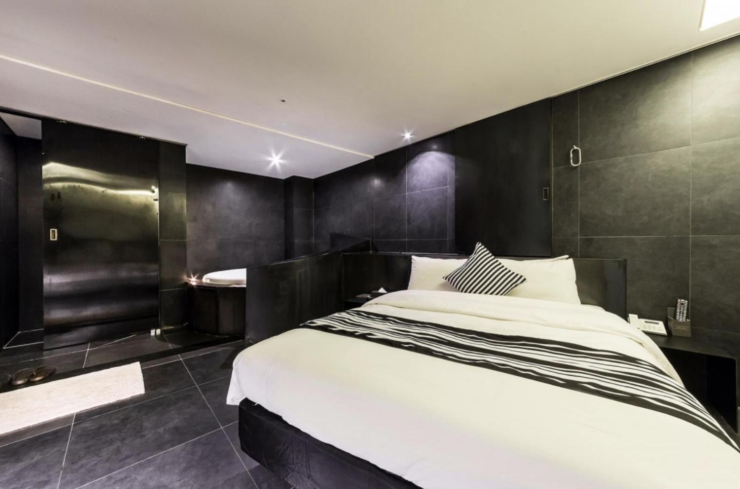 Adlige Hotel Seoel Buitenkant foto