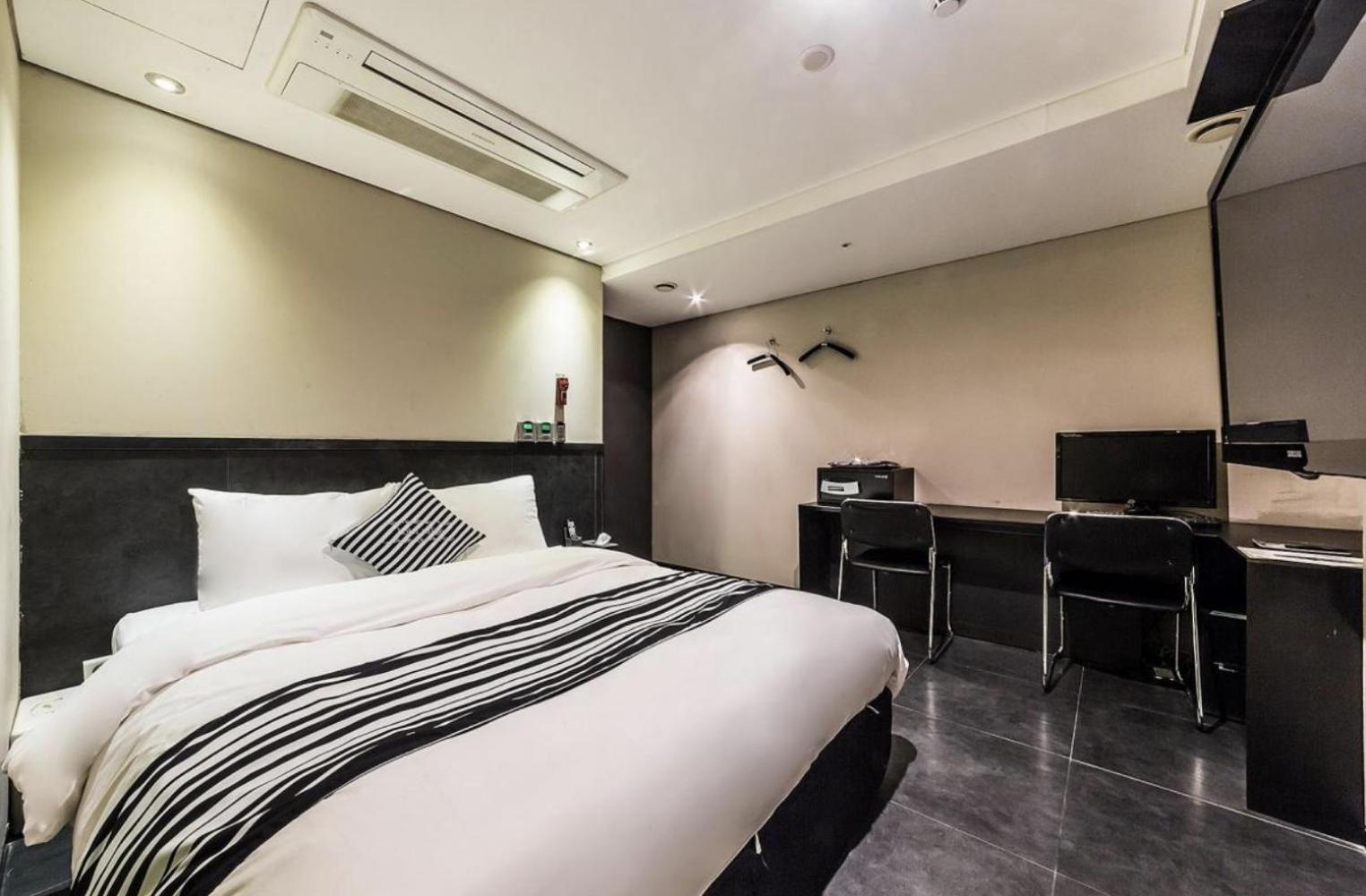 Adlige Hotel Seoel Buitenkant foto