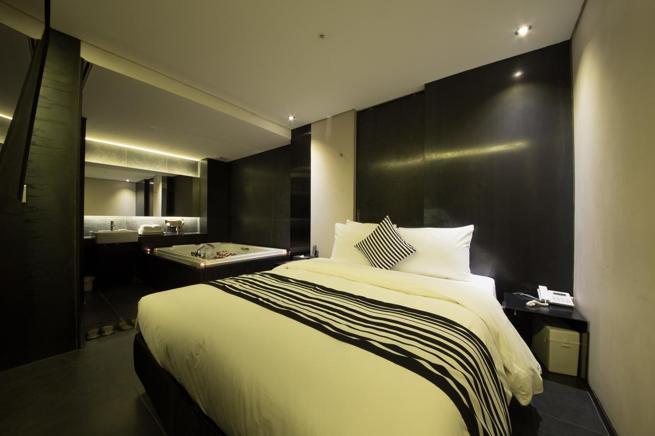 Adlige Hotel Seoel Buitenkant foto